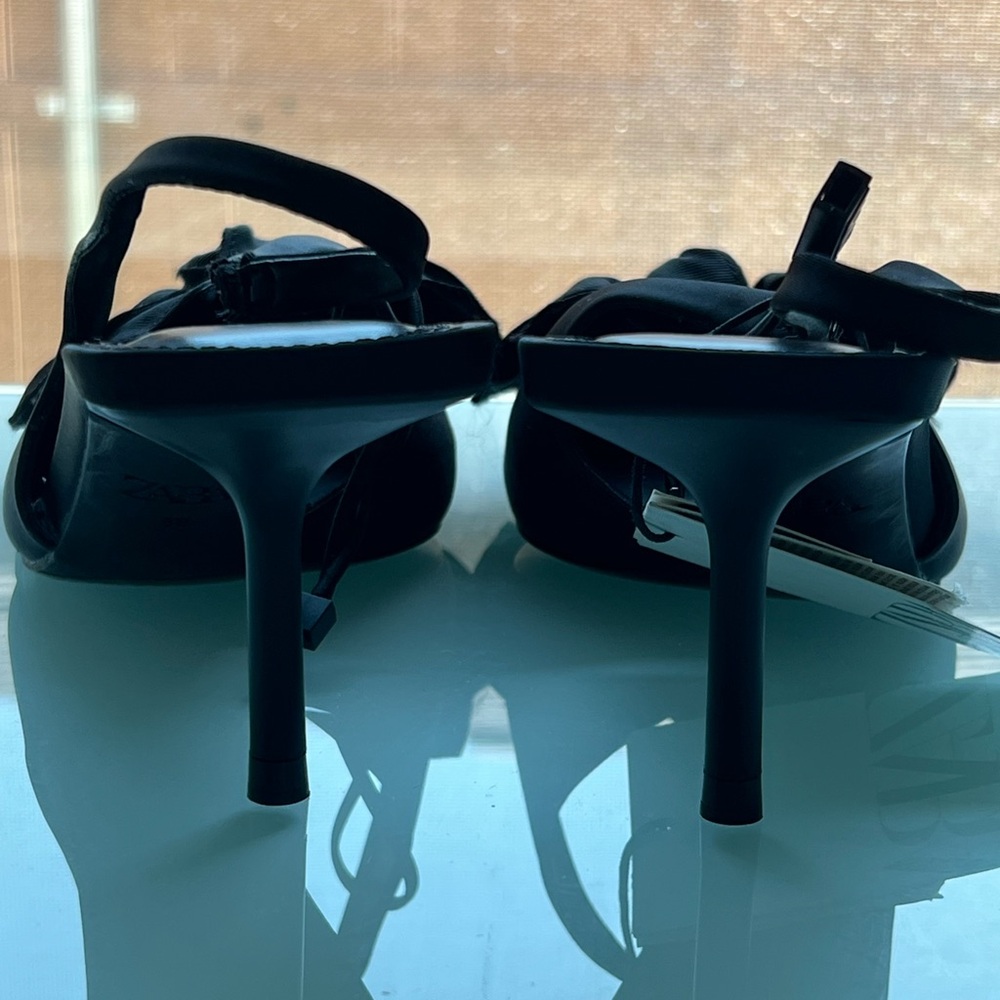 SOLD OUT !! NWT Zara Black Bow Slingback Heels 7.5 US 38 Euro - Picture 5 of 7